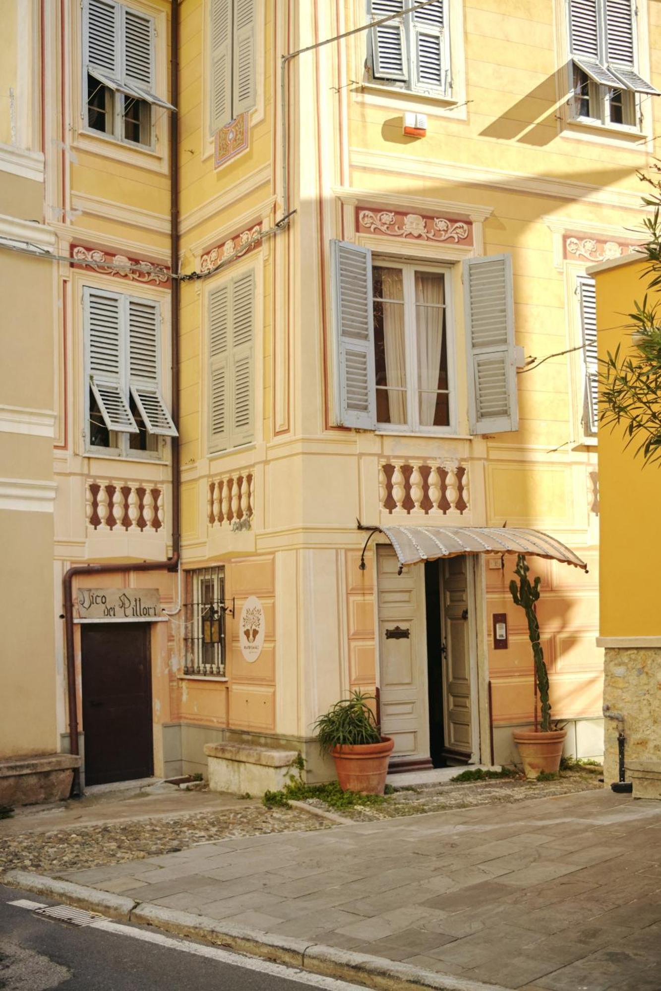 B&B Giardinidivale A 2 Chilometri Da Finale Ligure Borgio Verezzi Exterior photo